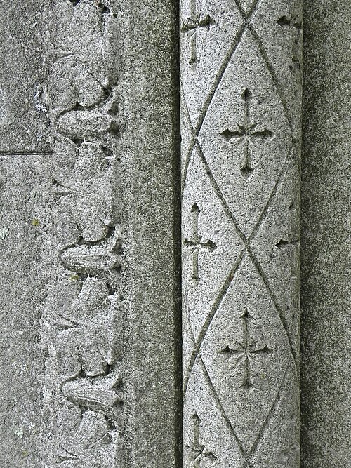 Ornaments around the entrance